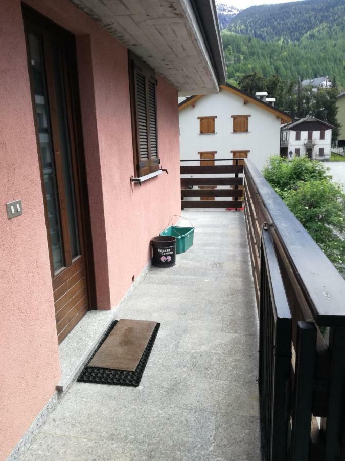 アプリーカCasa Ghislandiアパートメント エクステリア 写真